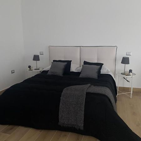 Pvteoli Suite Поццуолі Екстер'єр фото